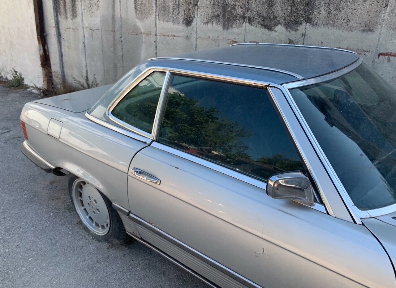 Mercedes-Benz R107 280SL First Edition - 26,000 km Barn Find ...